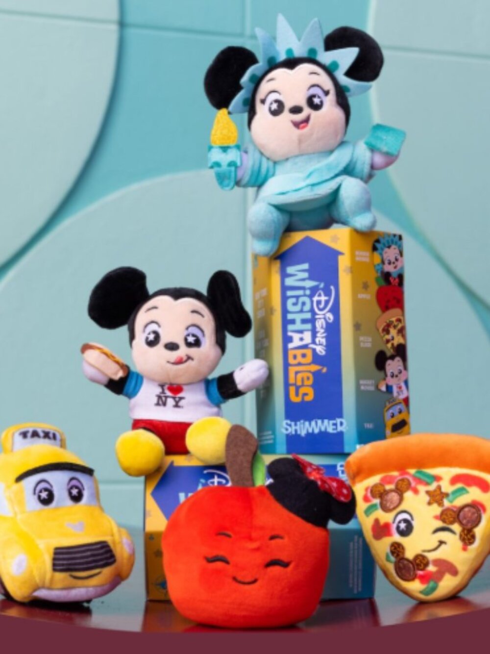 Disney NYC Exclusive Shimmer Wishables Blind Box: Pizza Slice Mickey Mouse
